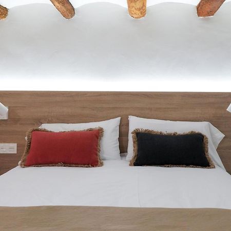 Apartaments La Rambla - Licorella - 4 Persones Cornudella de Monsant Eksteriør bilde